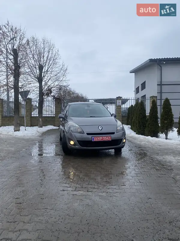 Renault Grand Scenic