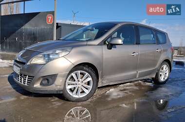 Мінівен Renault Grand Scenic 2010 в Кам'янець-Подільському
