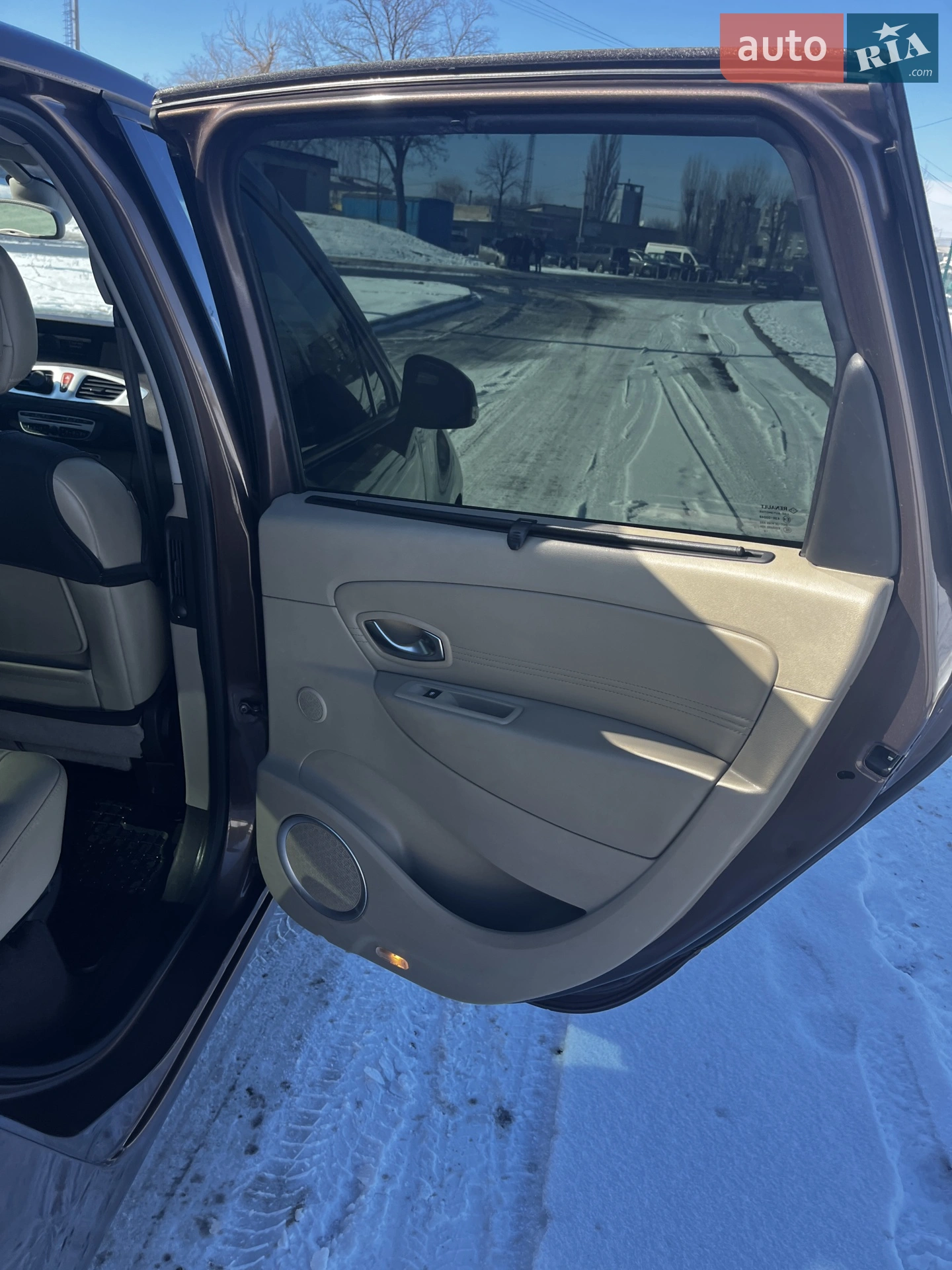 2010 Renault Scenic - мініатюра 34