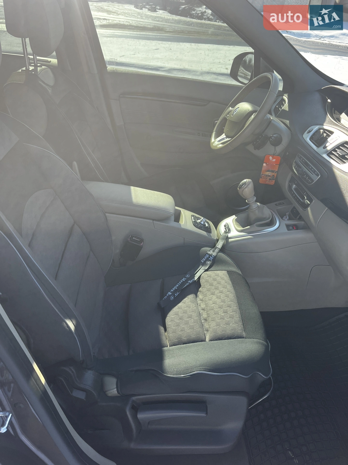 2010 Renault Scenic - мініатюра 39