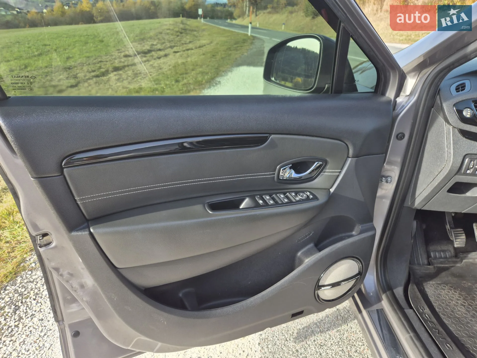 2015 Renault Scenic - мініатюра 9
