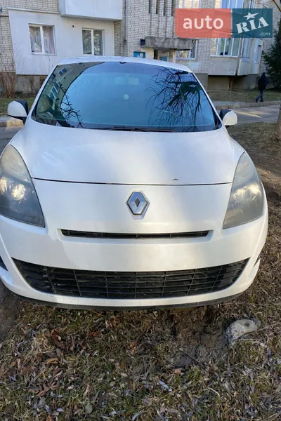 Renault Grand Scenic