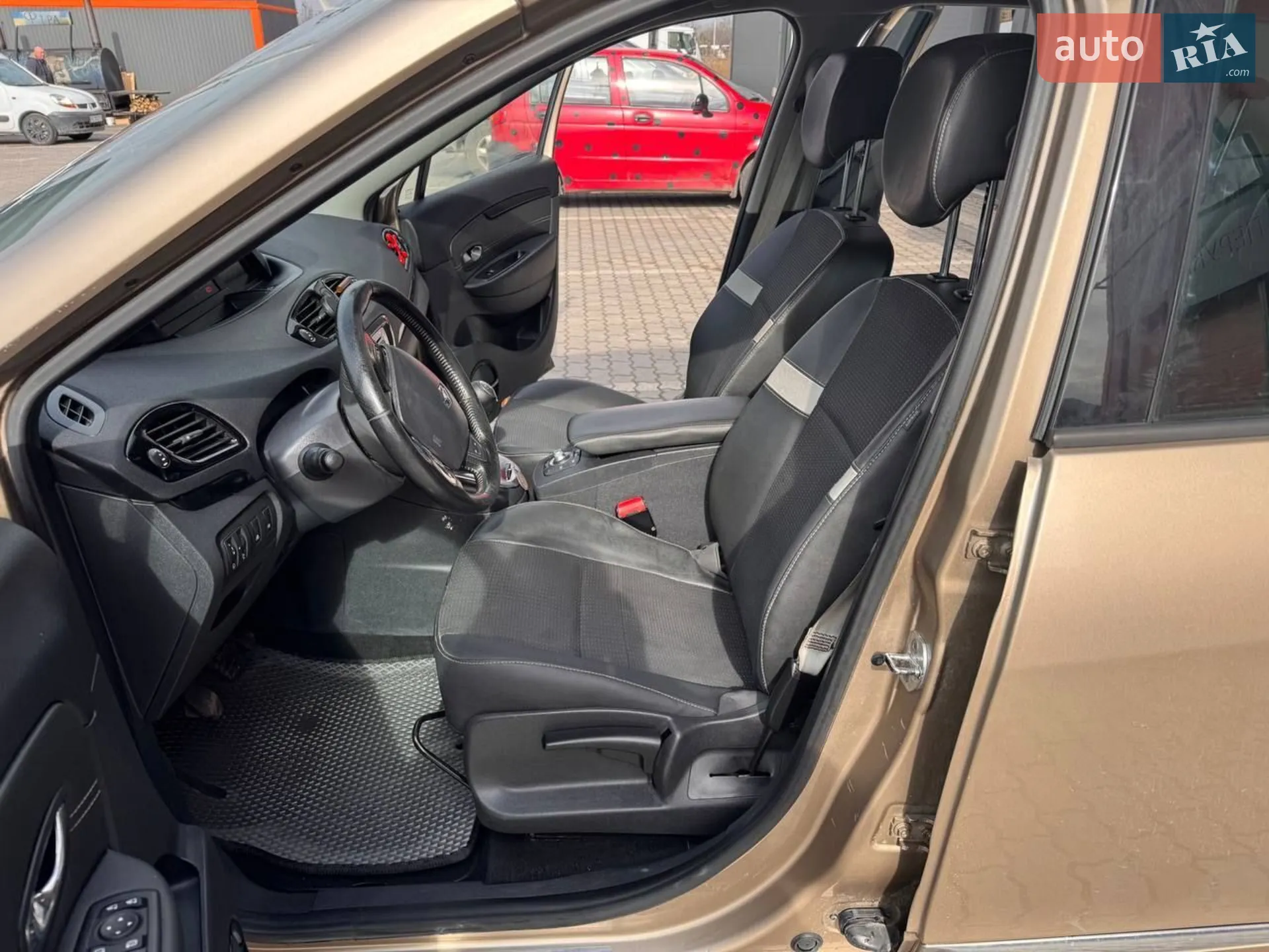 2013 Renault Scenic - мініатюра 18