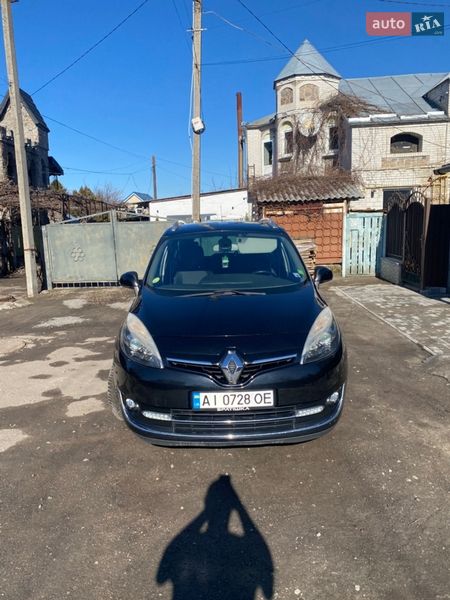 Renault Grand Scenic 2013
