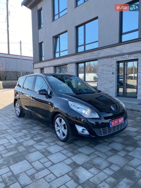 Renault Grand Scenic 2011