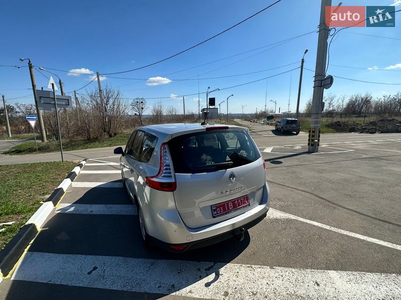 Минивэн Renault Grand Scenic 2010 в Харькове