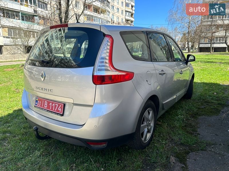 Минивэн Renault Grand Scenic 2010 в Харькове