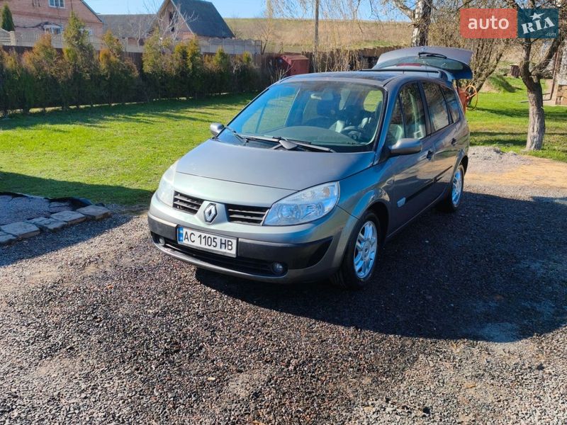 Renault Grand Scenic 2005