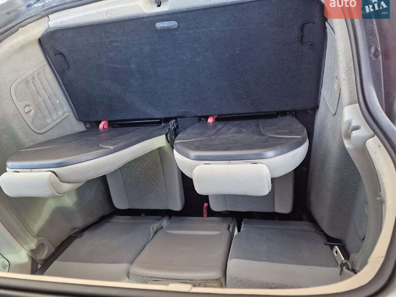 Минивэн Renault Grand Scenic 2006 в Харькове