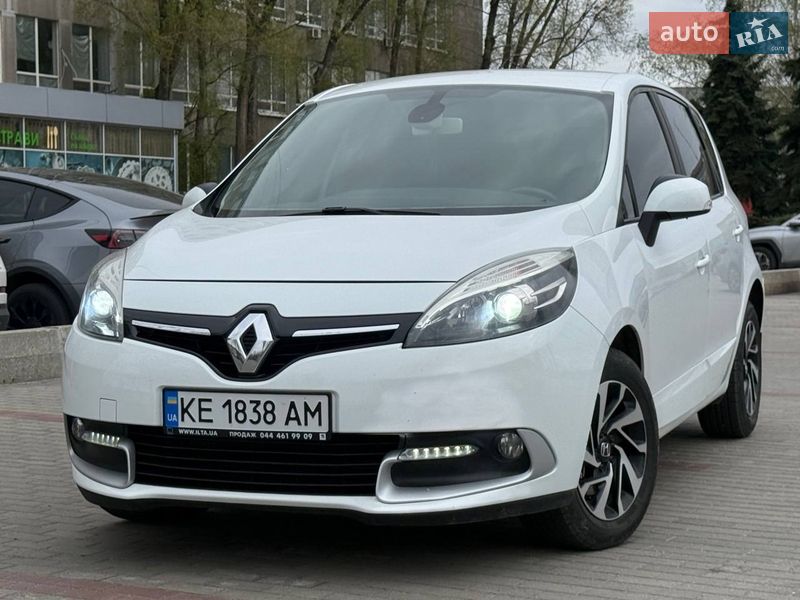 Renault Grand Scenic 2014