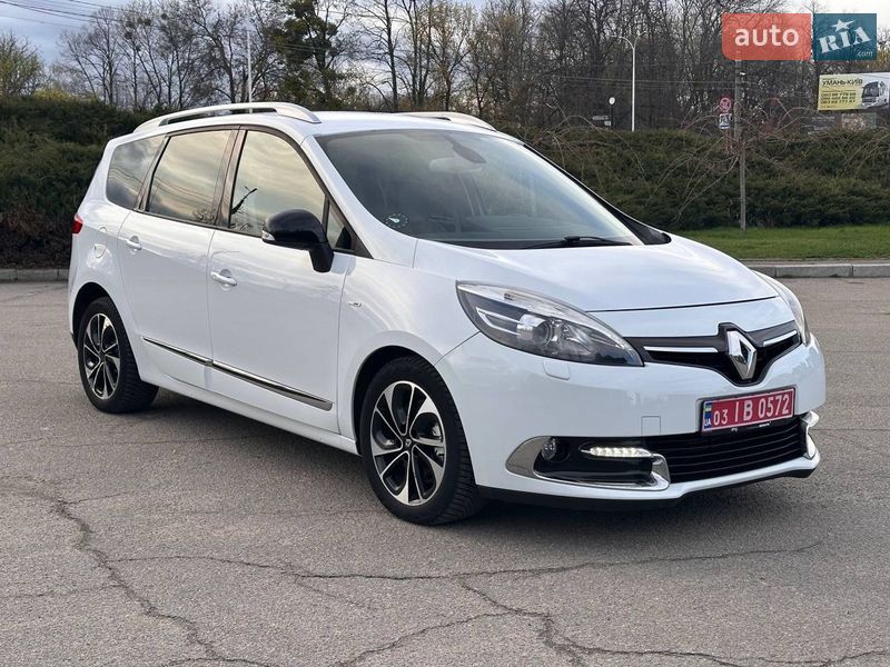 Renault Grand Scenic 2015