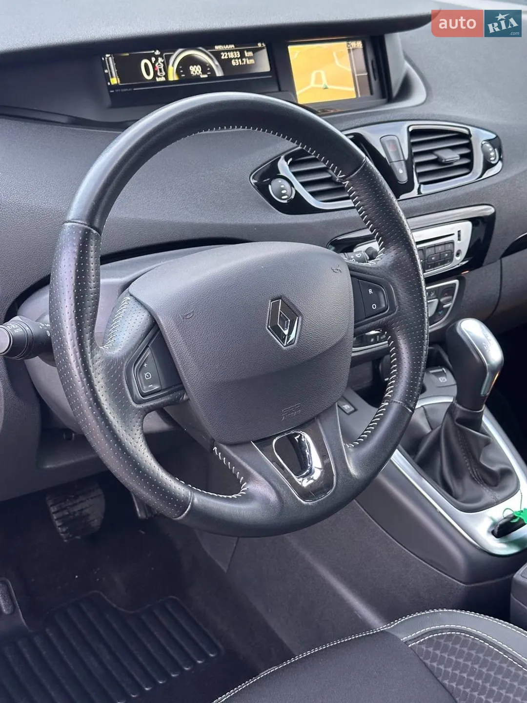 2015 Renault Scenic - мініатюра 21