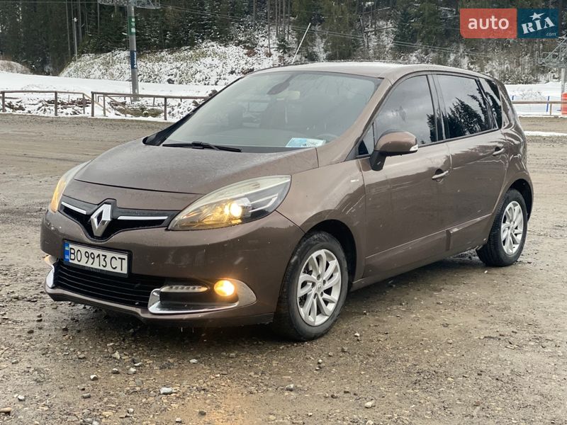 Renault Grand Scenic 2012