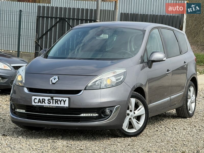 Renault Grand Scenic 2012