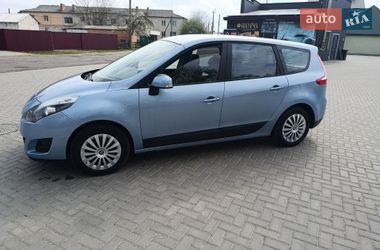 Минивэн Renault Grand Scenic 2010 в Старой Выжевке