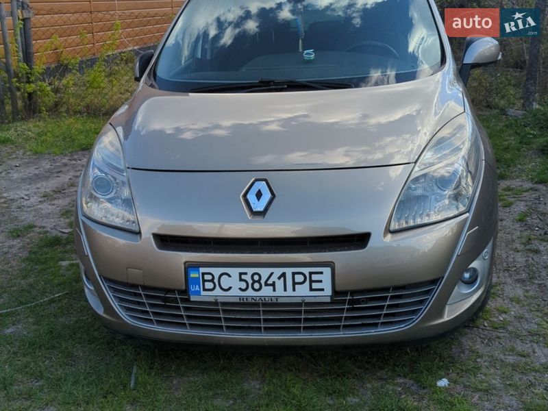 Renault Grand Scenic 2010