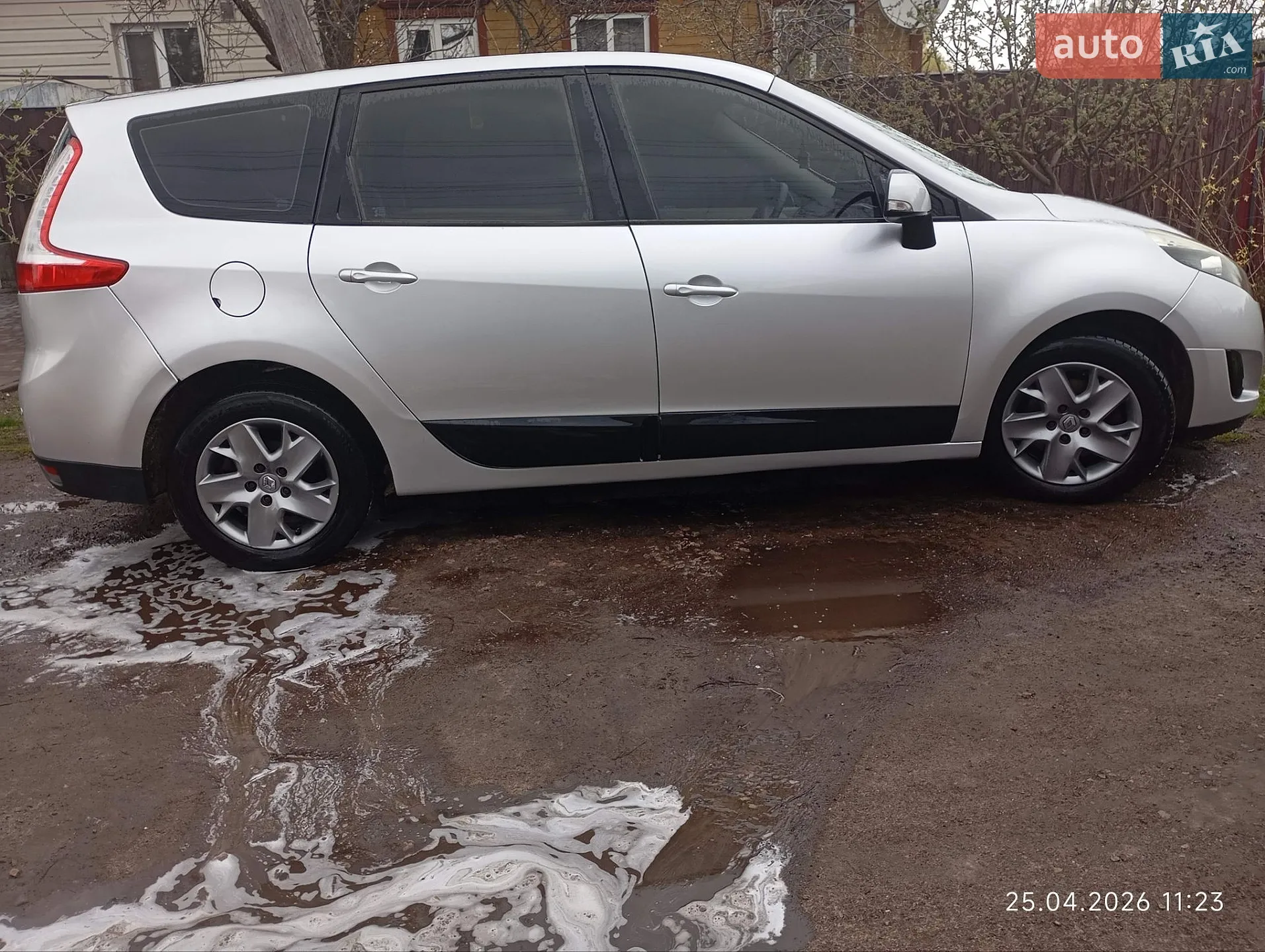 2011 Renault Scenic - мініатюра 3