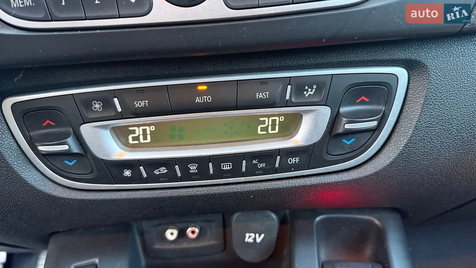 2010 Renault Scenic - мініатюра 35