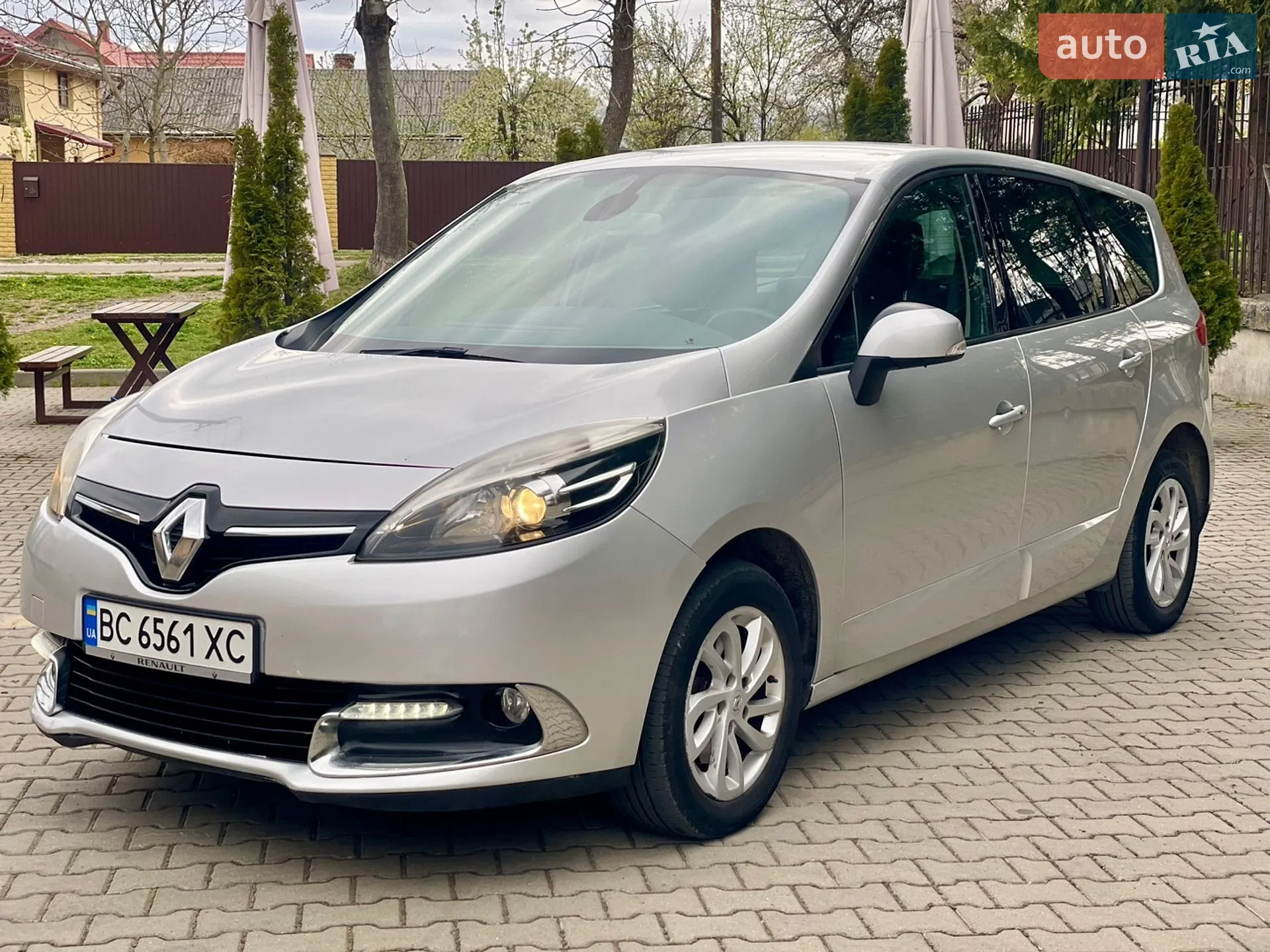 2014 Renault Scenic - мініатюра 9