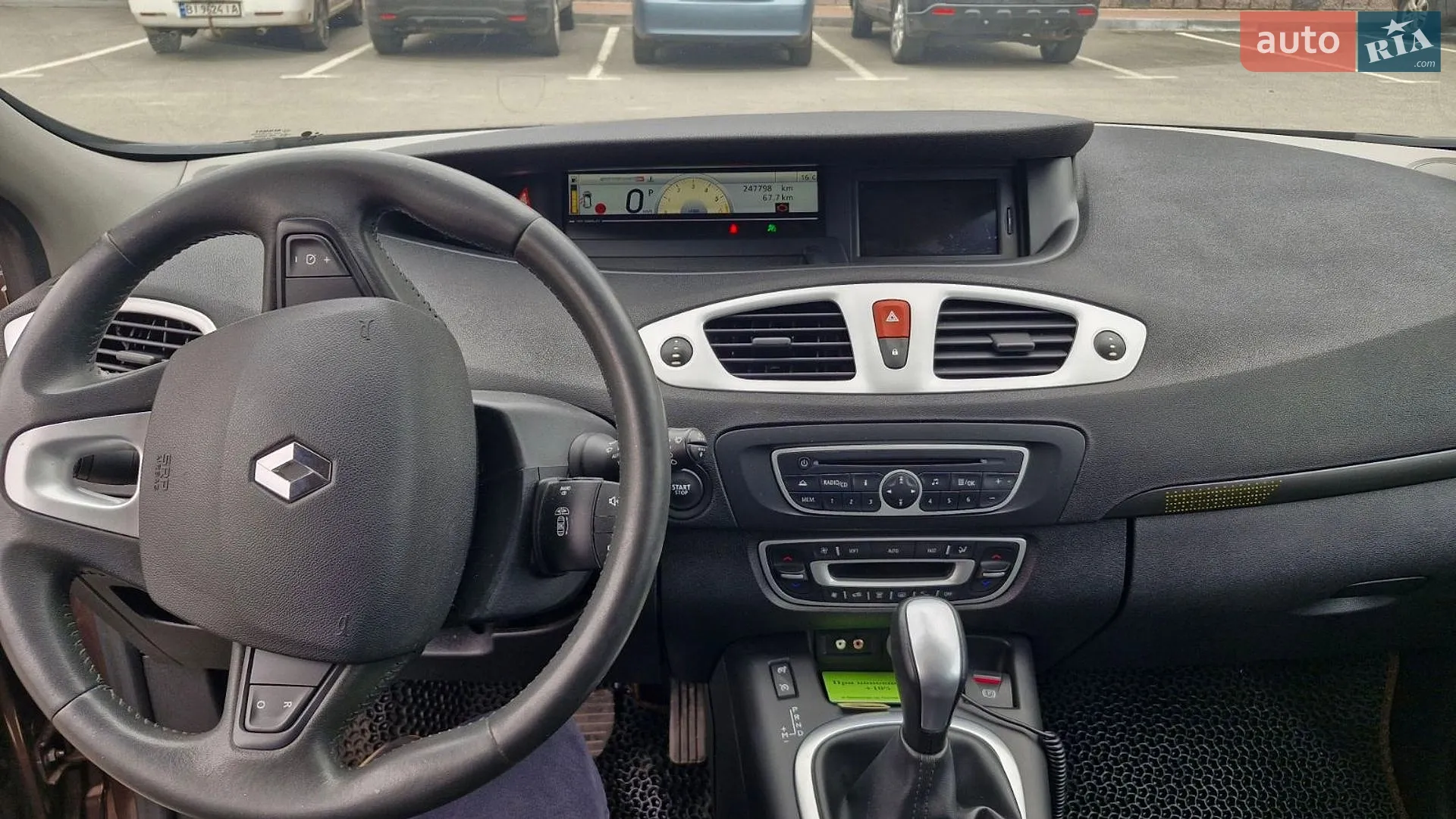 2010 Renault Scenic - мініатюра 9