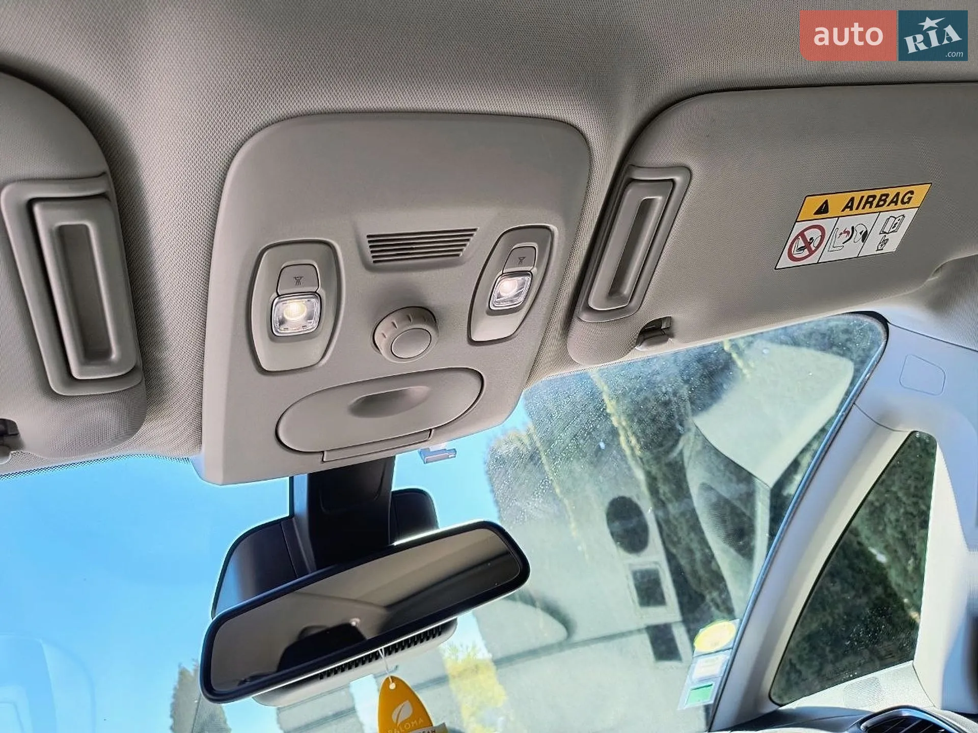 2017 Renault Scenic - мініатюра 24
