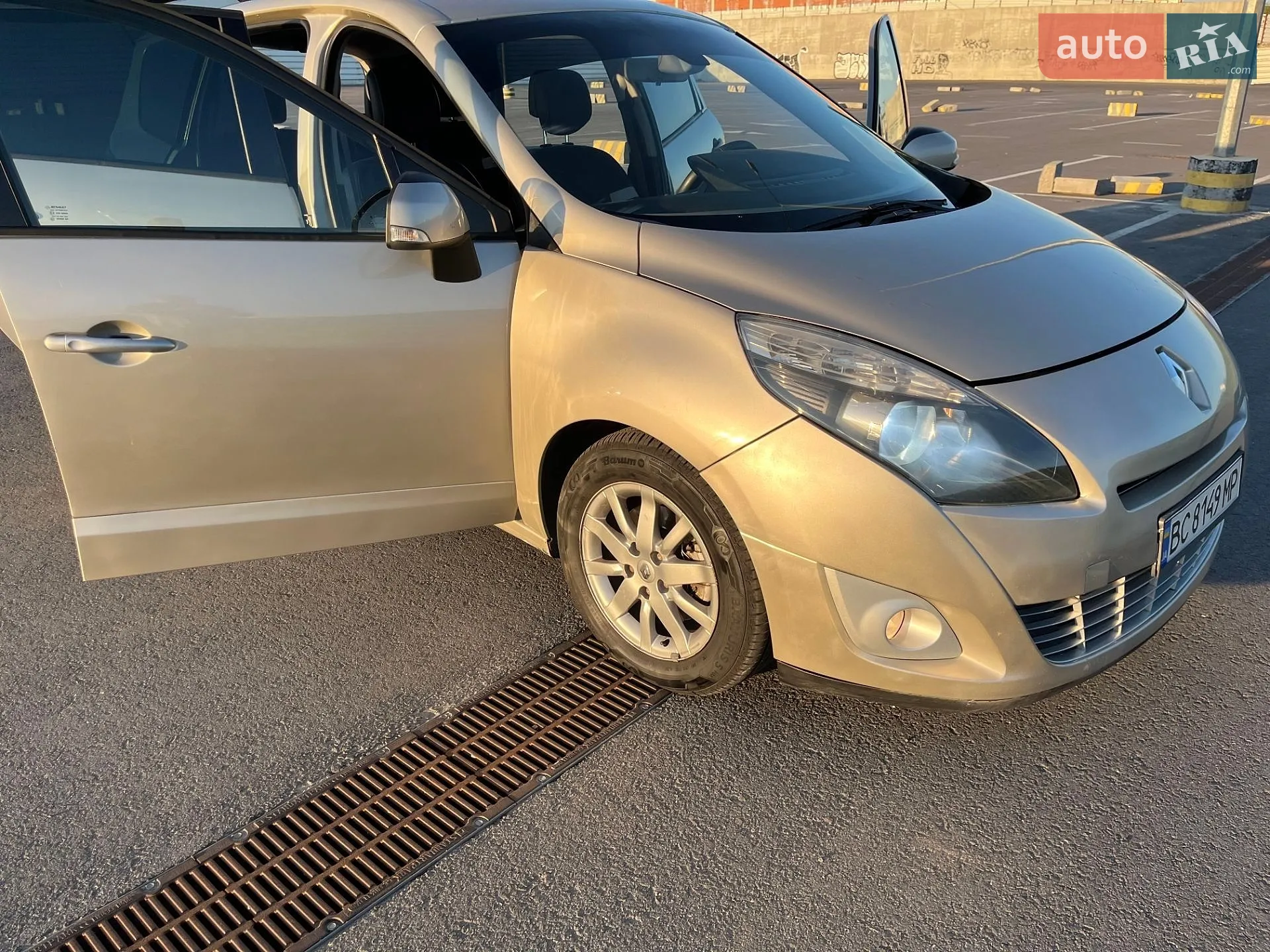 2011 Renault Scenic - мініатюра 4