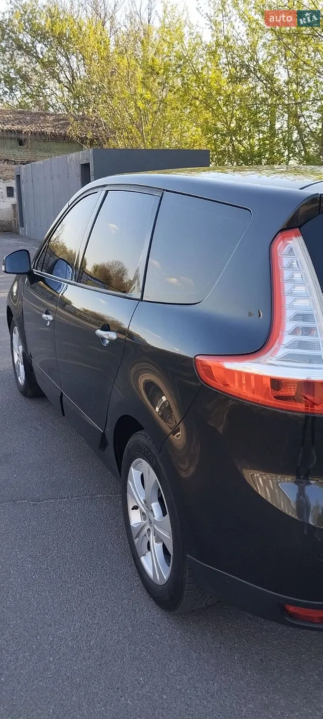 2010 Renault Scenic - мініатюра 21
