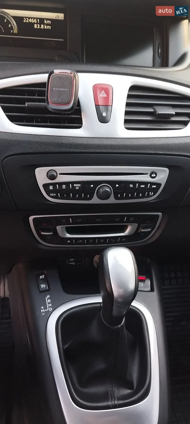 2010 Renault Scenic - мініатюра 37