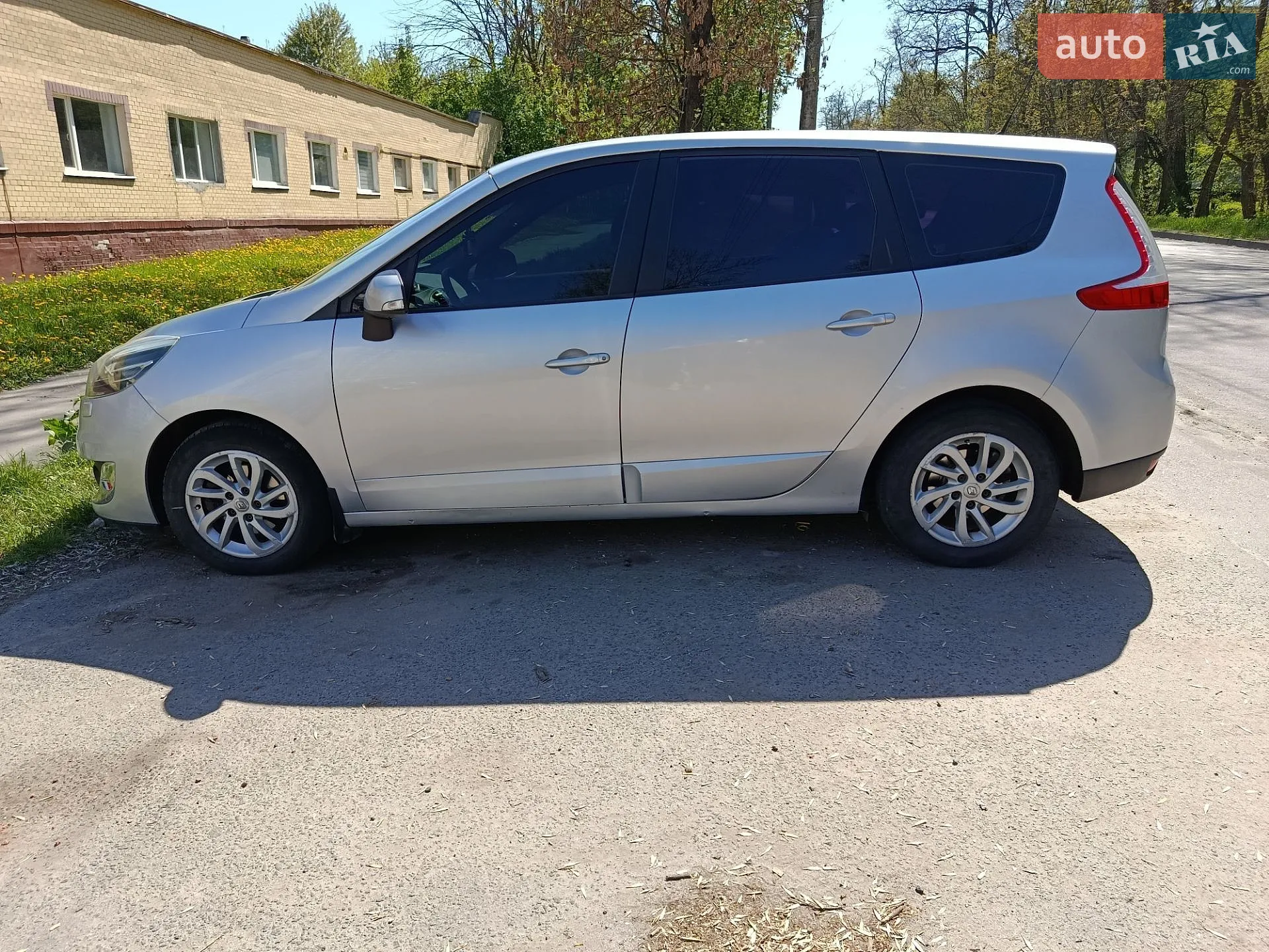 2012 Renault Scenic - мініатюра 2