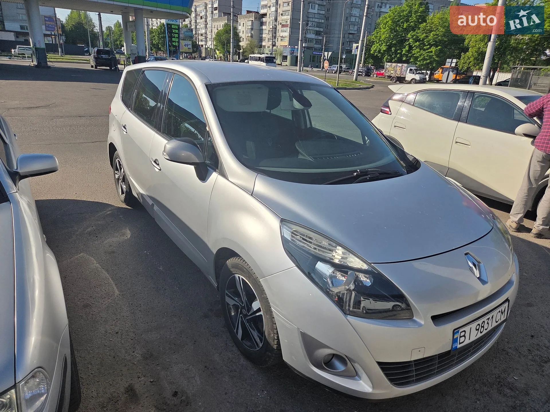 2010 Renault Scenic - фото 1