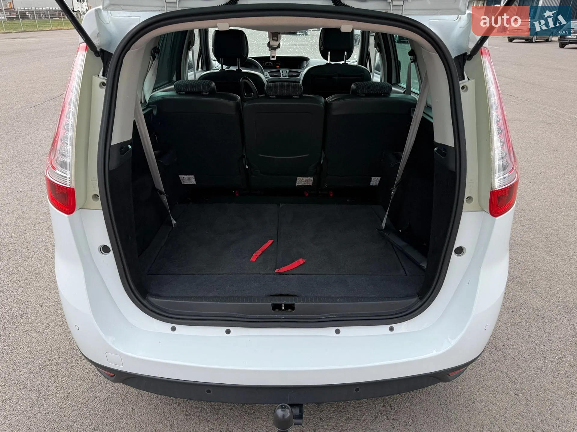 2012 Renault Scenic - мініатюра 17