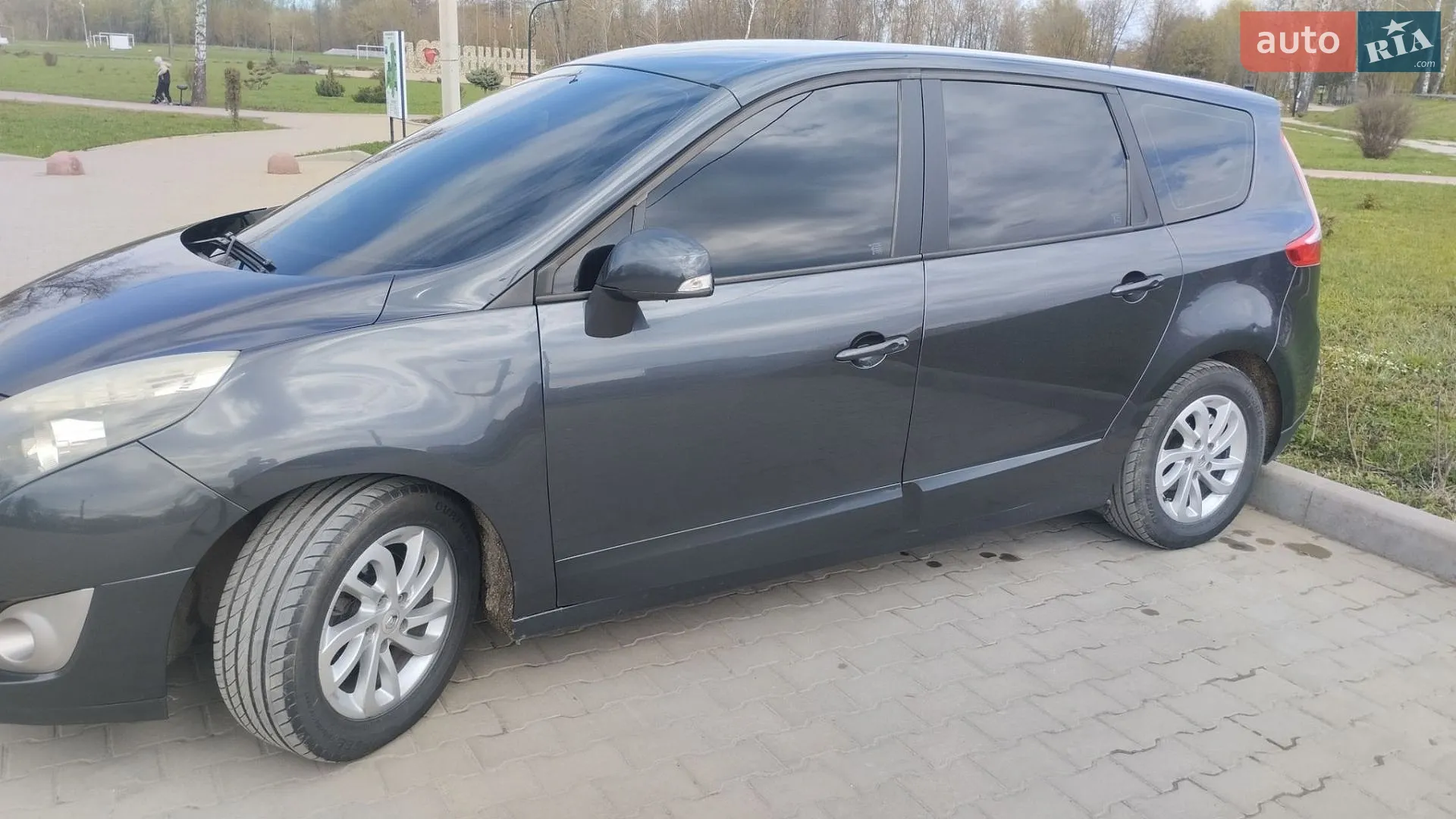 2012 Renault Scenic - фото 1