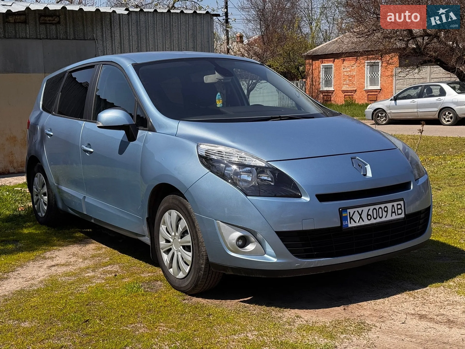 2010 Renault Scenic - мініатюра 3