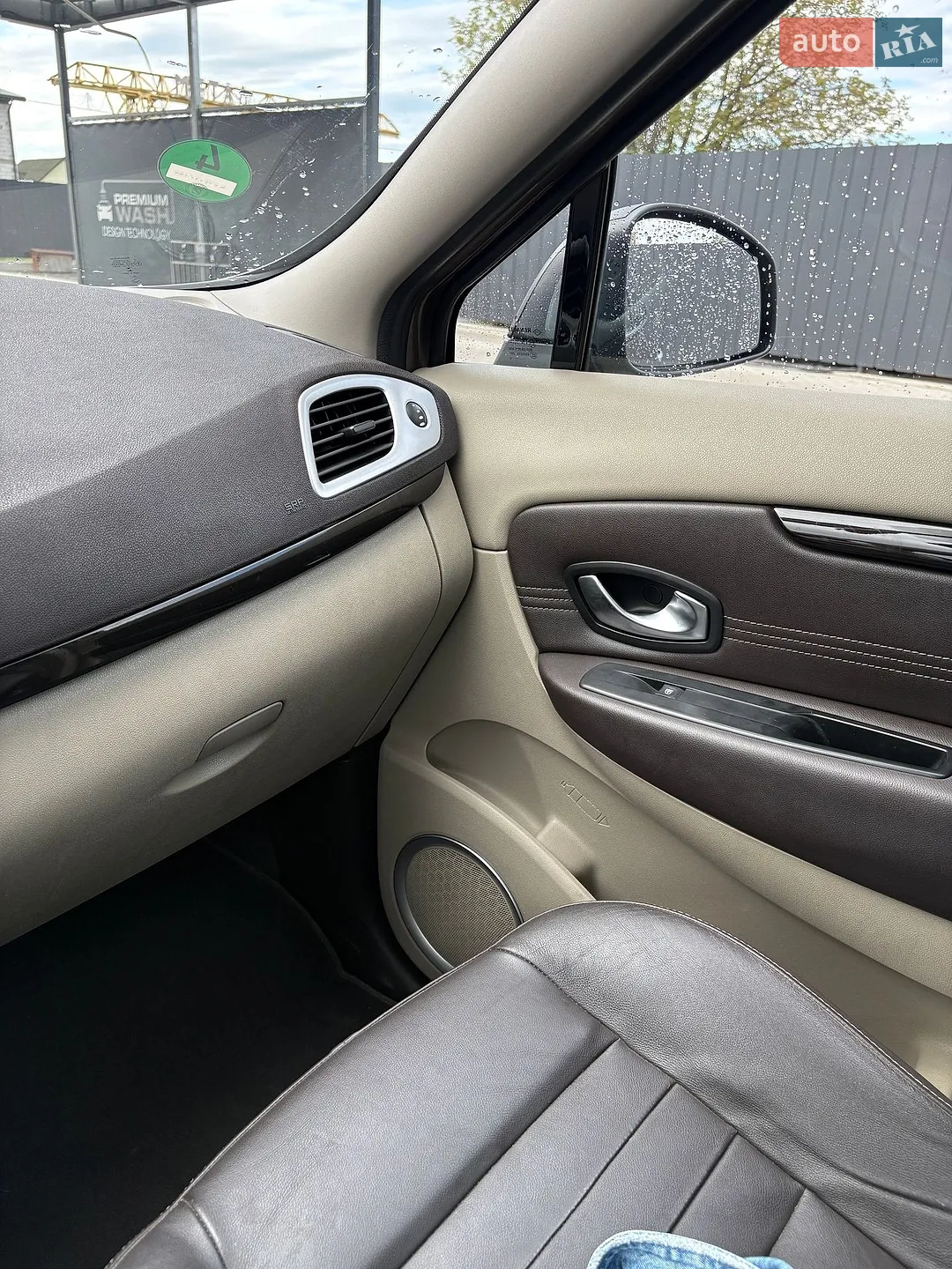 2010 Renault Scenic - мініатюра 30