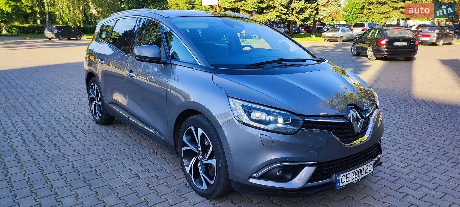 2017 Renault Scenic - мініатюра 2