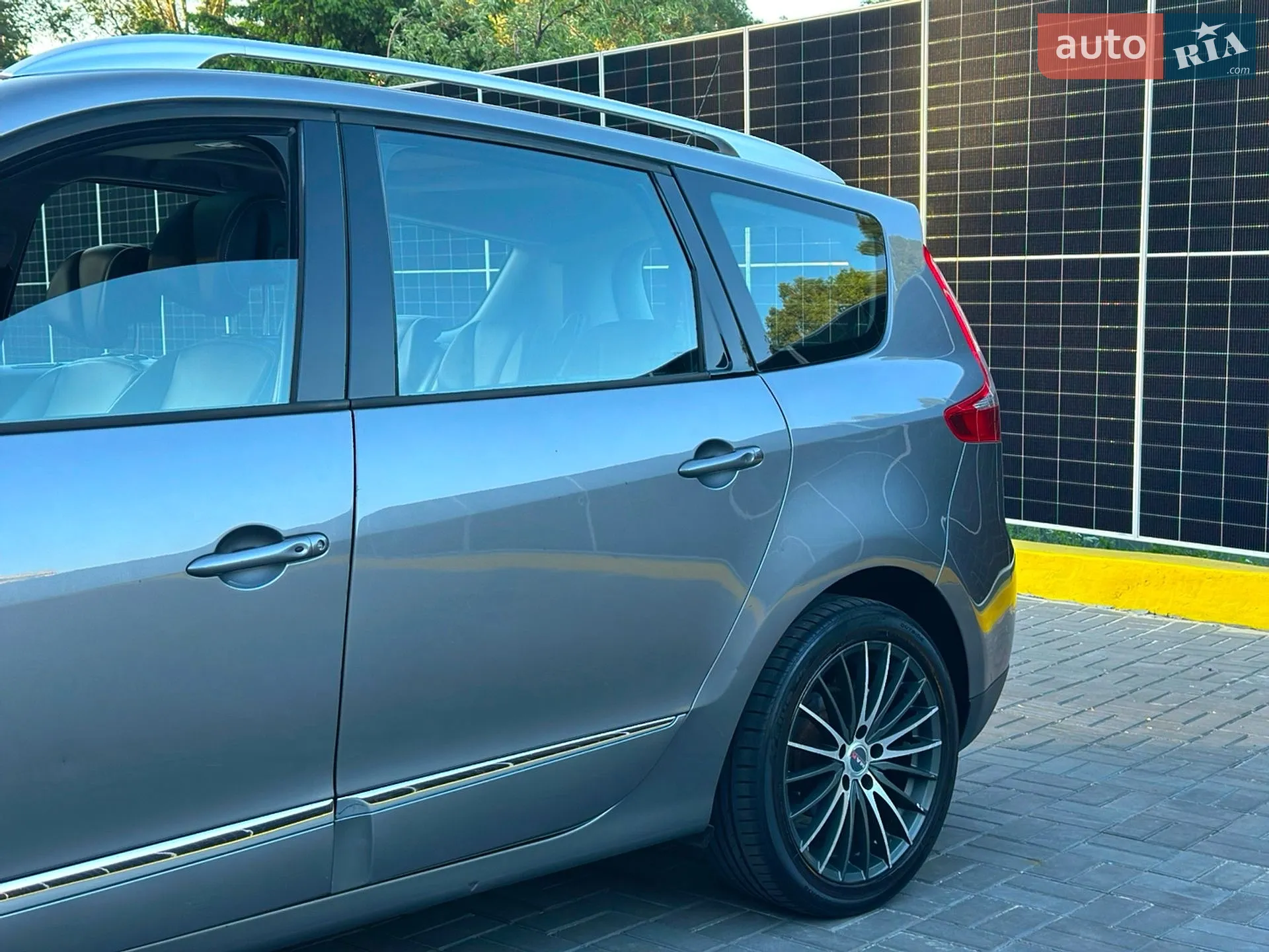 2012 Renault Scenic - мініатюра 12