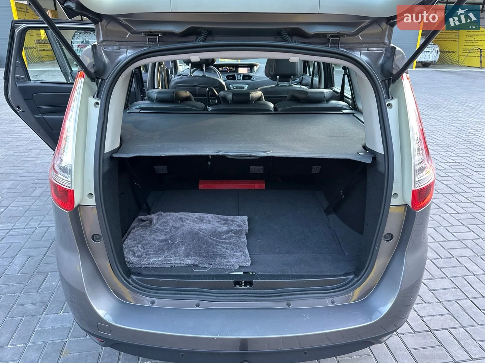 2012 Renault Scenic - мініатюра 61