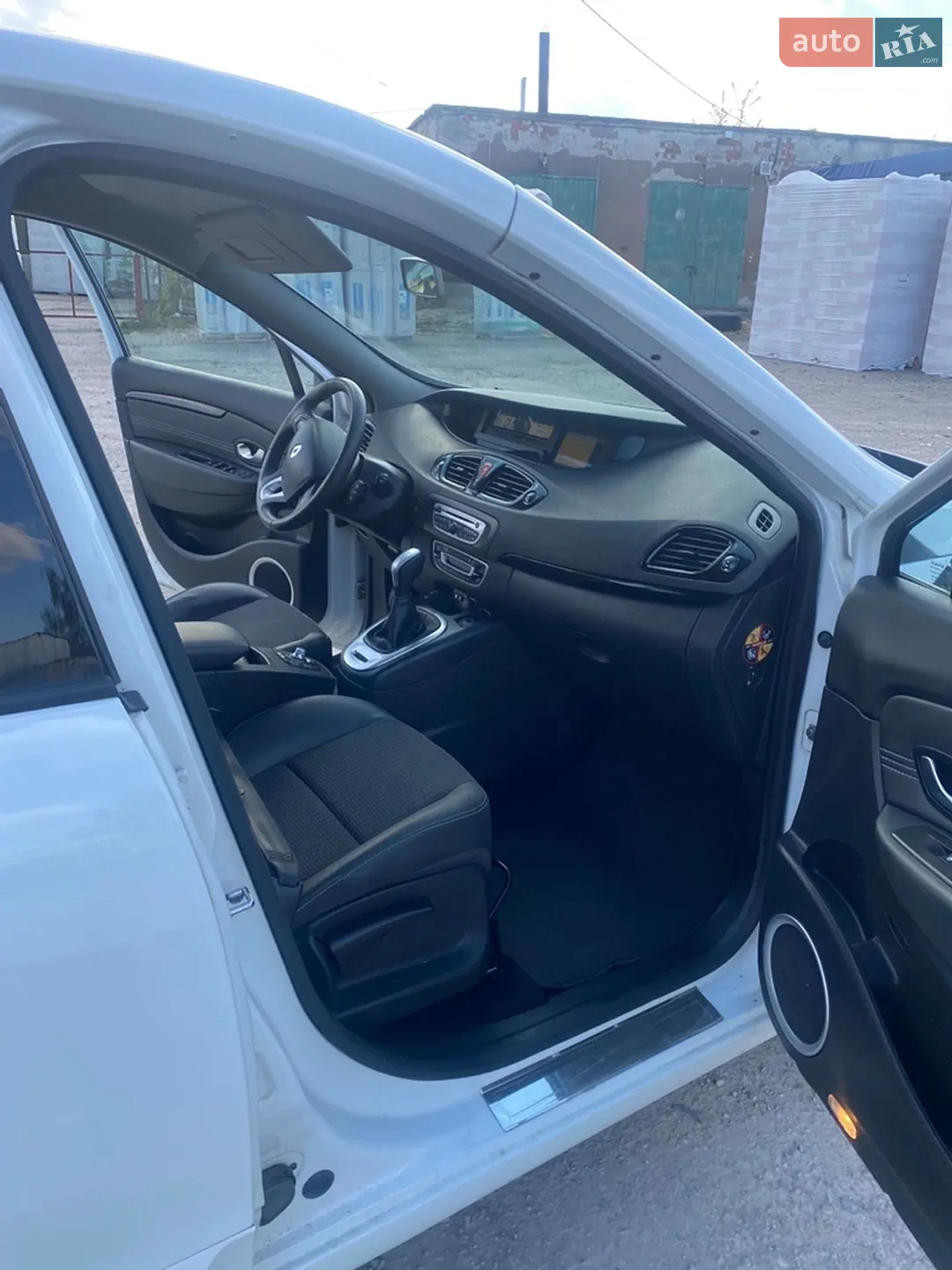 2011 Renault Scenic - мініатюра 15