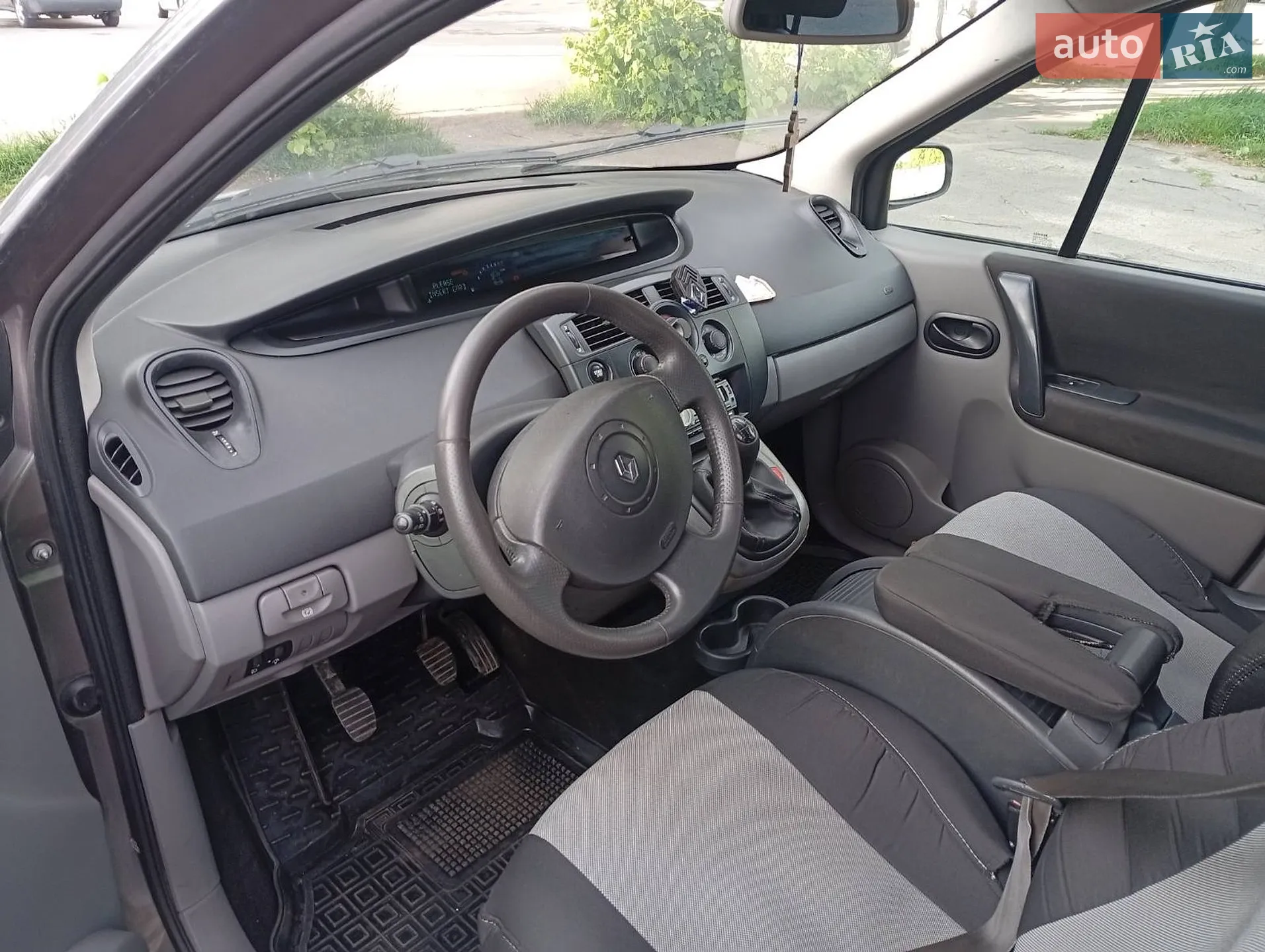 Renault Grand Scenic 2004 VIN VF1JM0CDH32298685 фото оголошення 13 з 18
