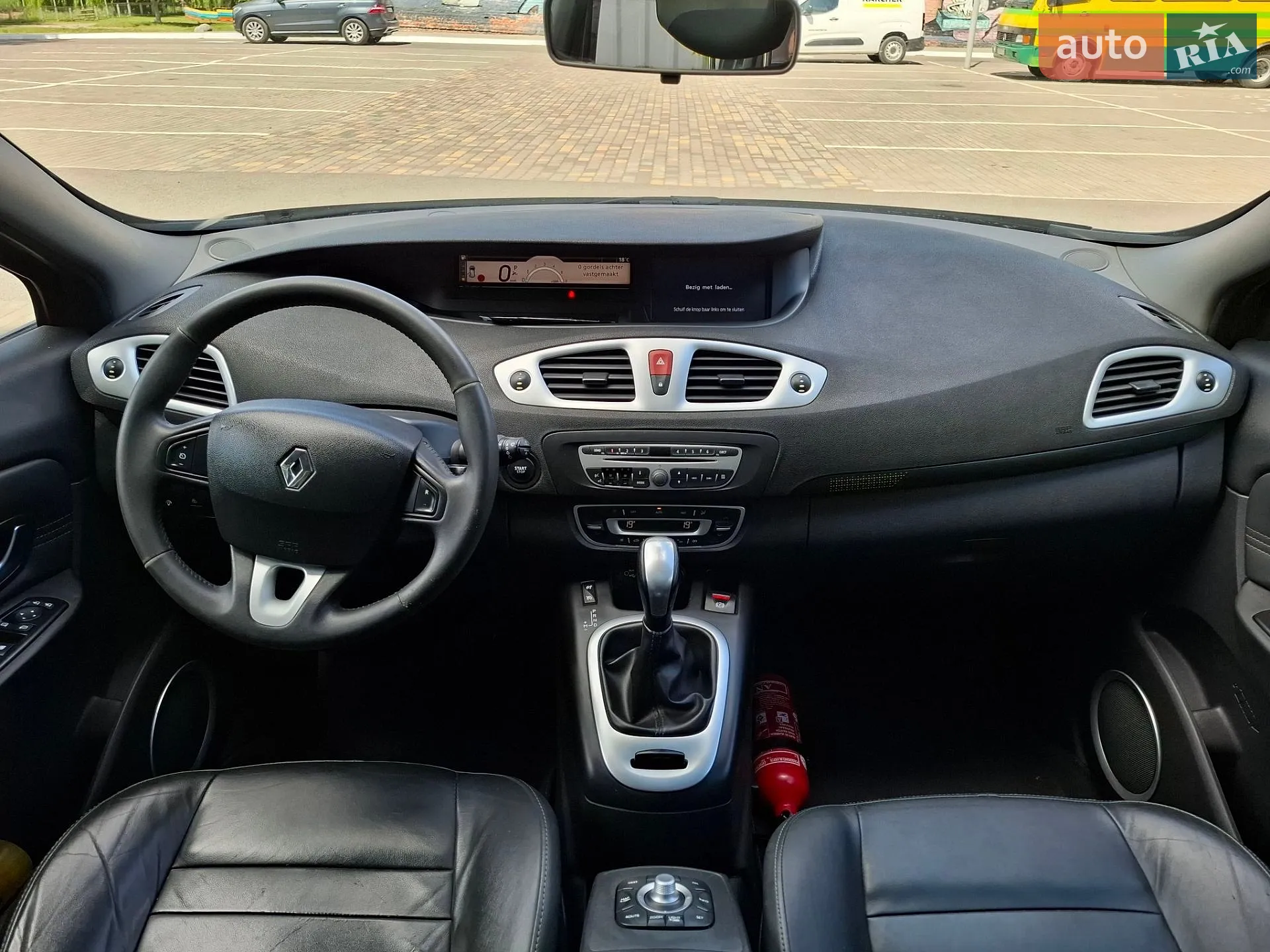 2010 Renault Scenic - мініатюра 16