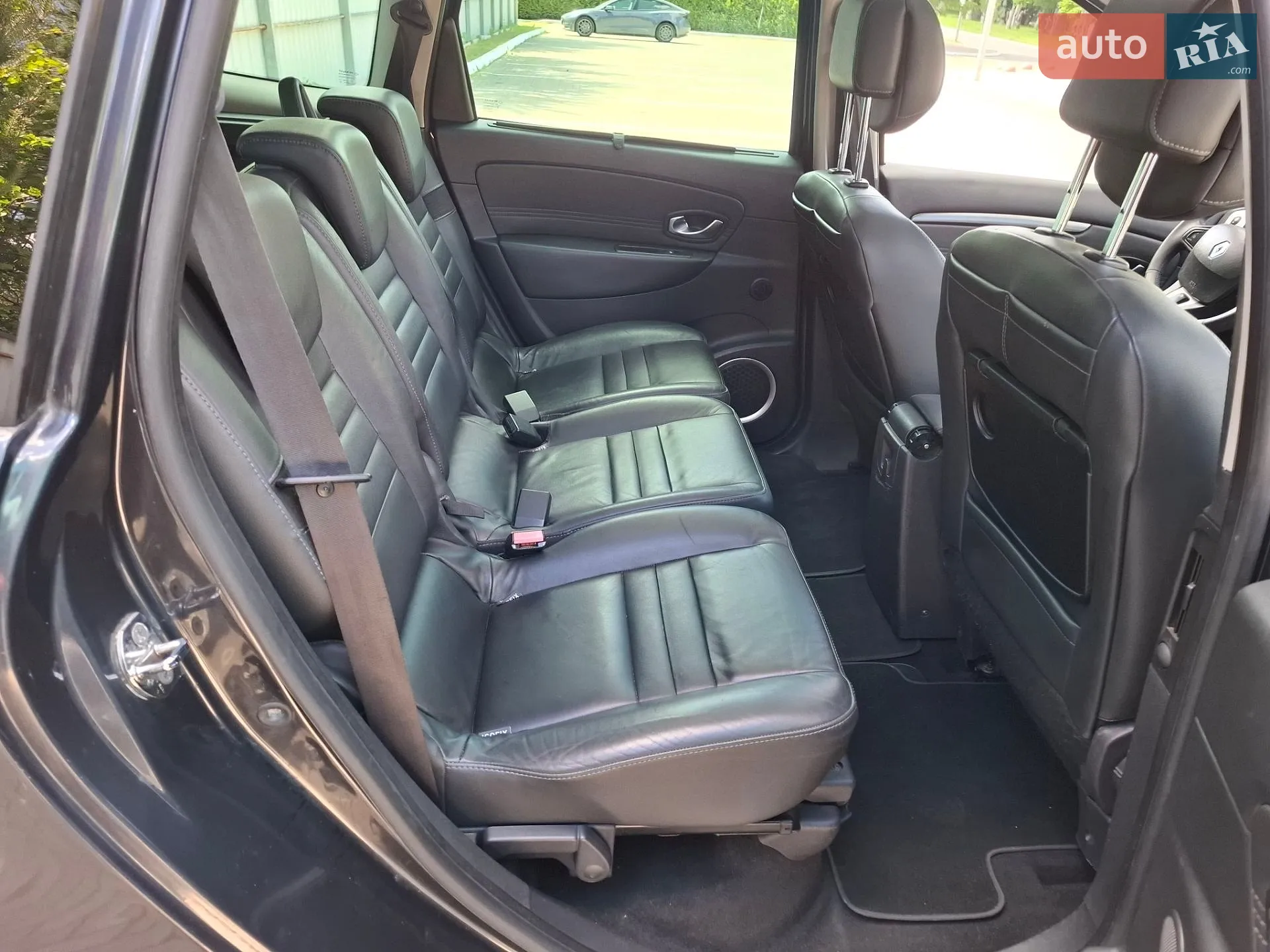 2010 Renault Scenic - мініатюра 20