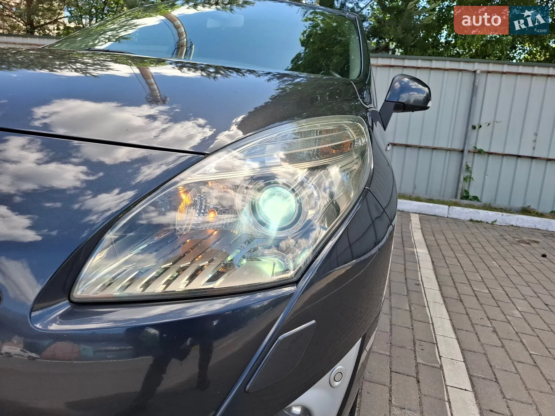 2010 Renault Scenic - мініатюра 26