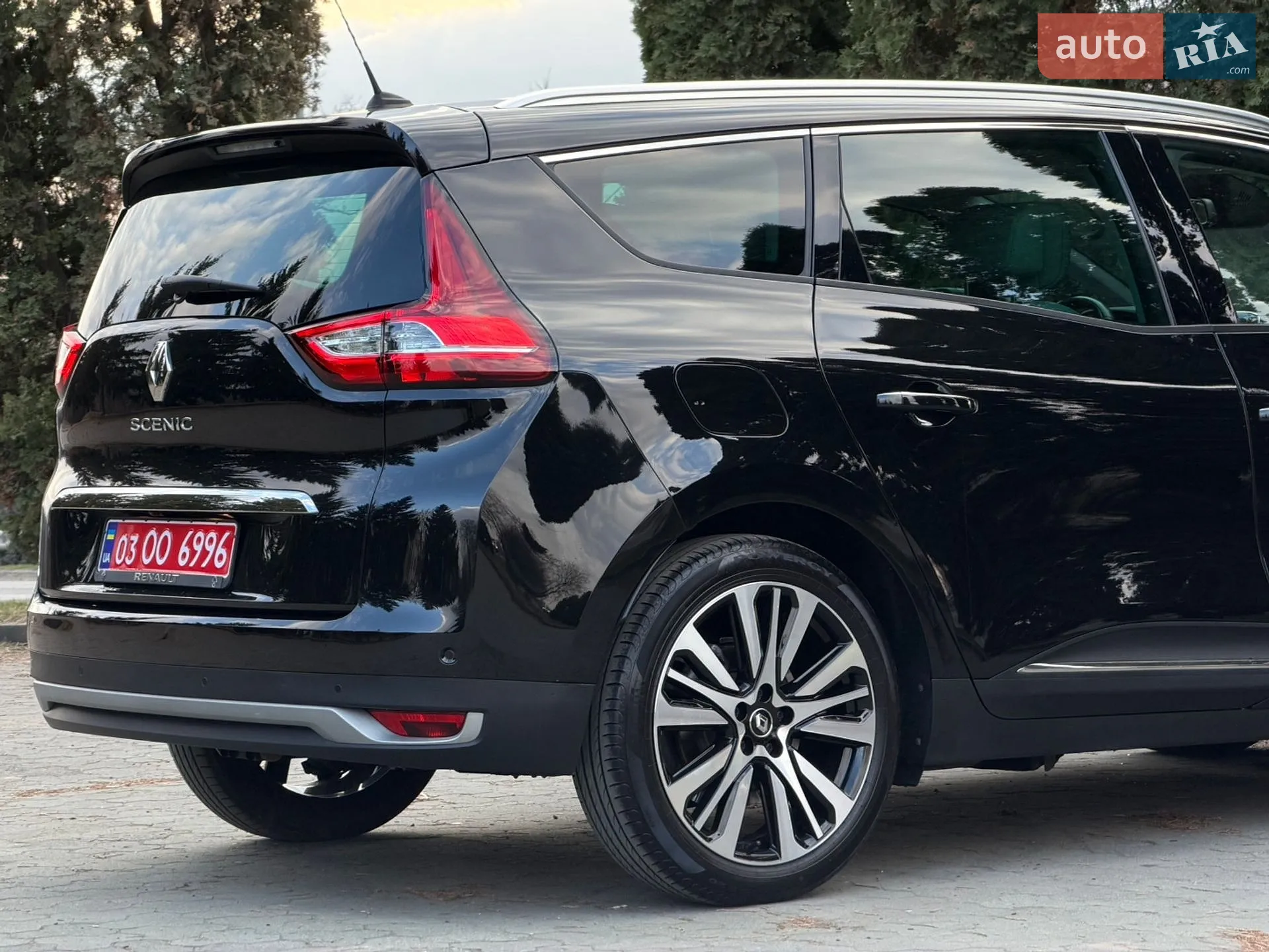 2019 Renault Scenic - мініатюра 9