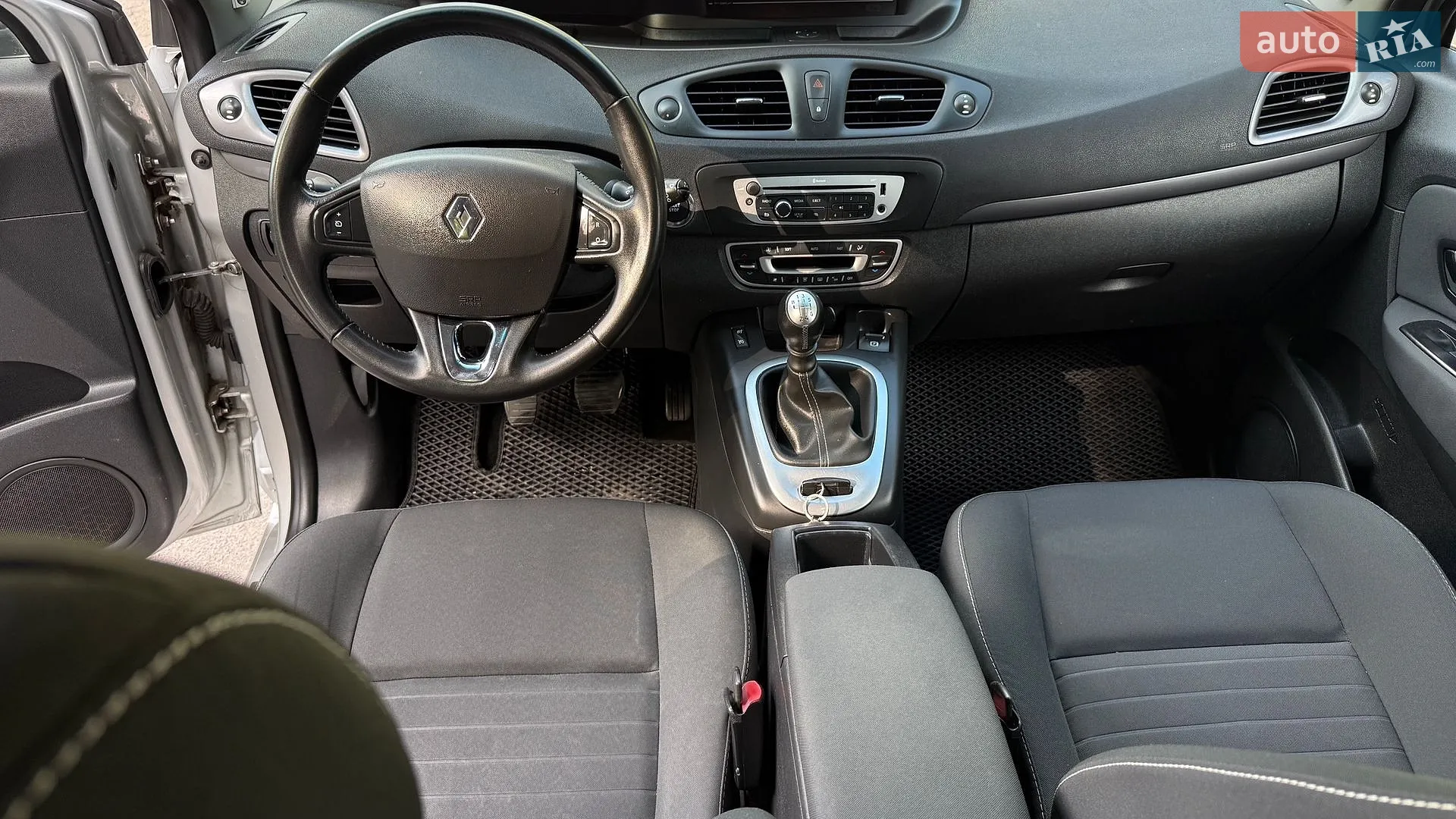 2014 Renault Scenic - мініатюра 21