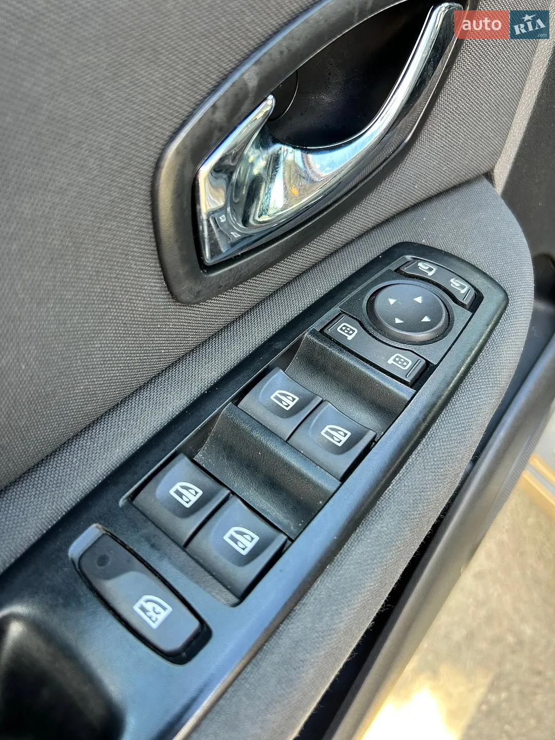 2013 Renault Scenic - мініатюра 24