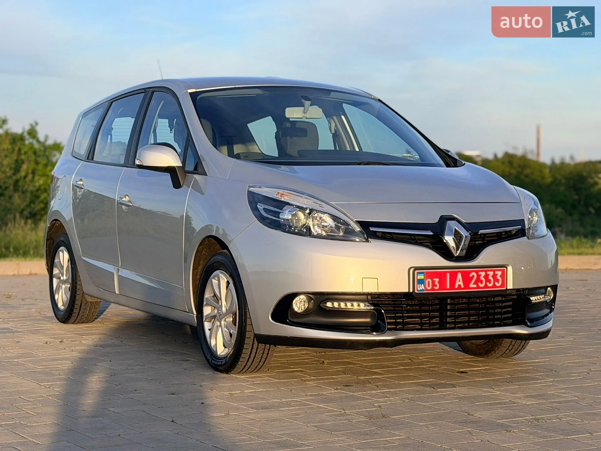 2014 Renault Scenic - мініатюра 15