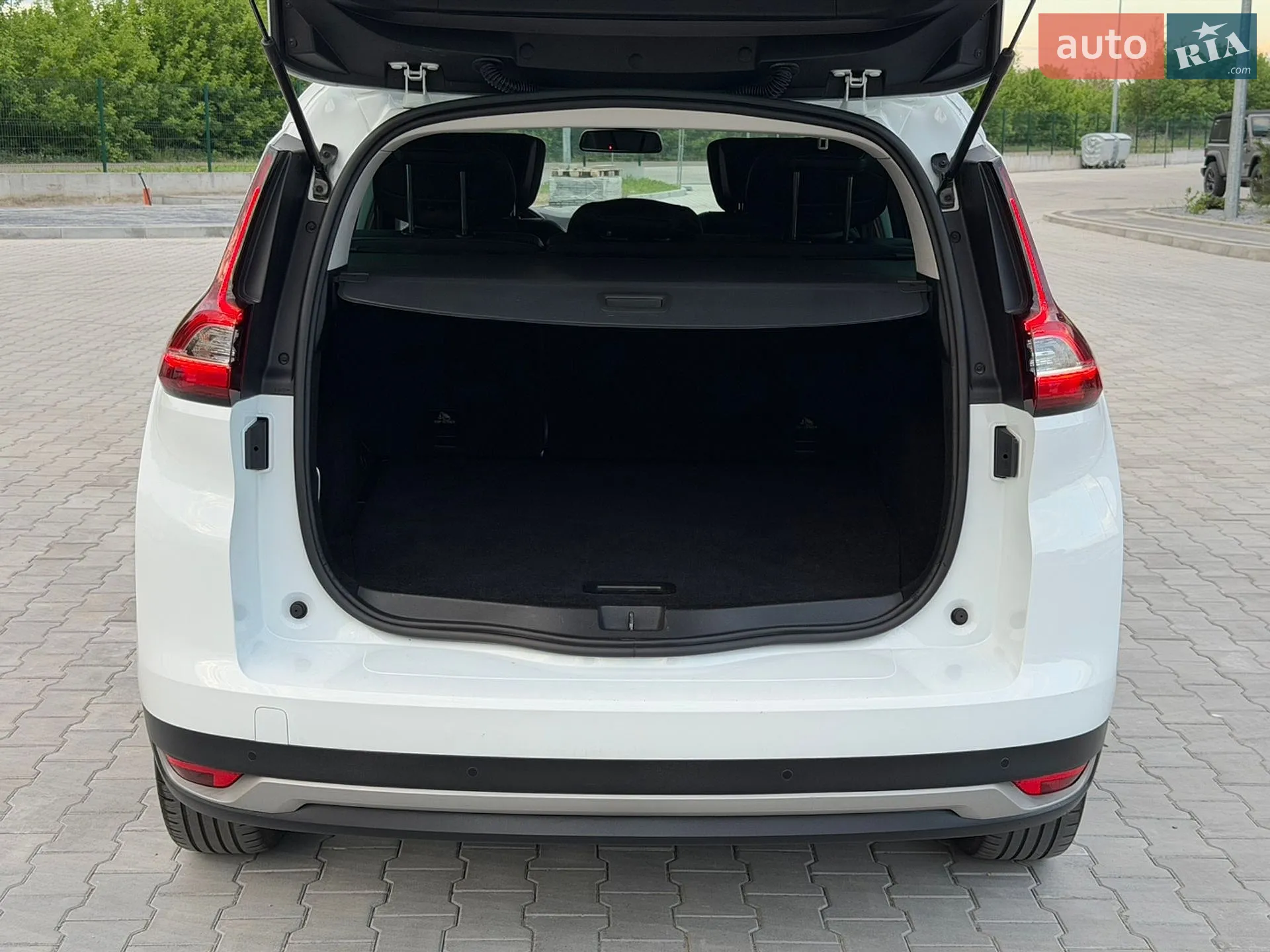 2017 Renault Scenic - мініатюра 70