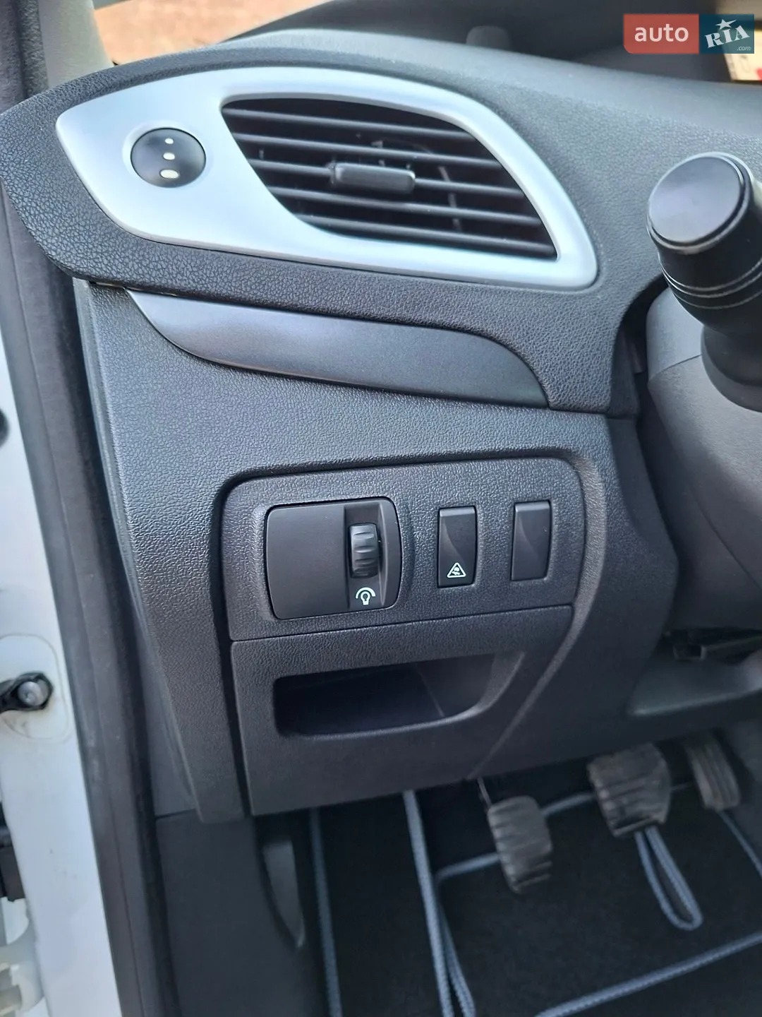 2011 Renault Scenic - мініатюра 62