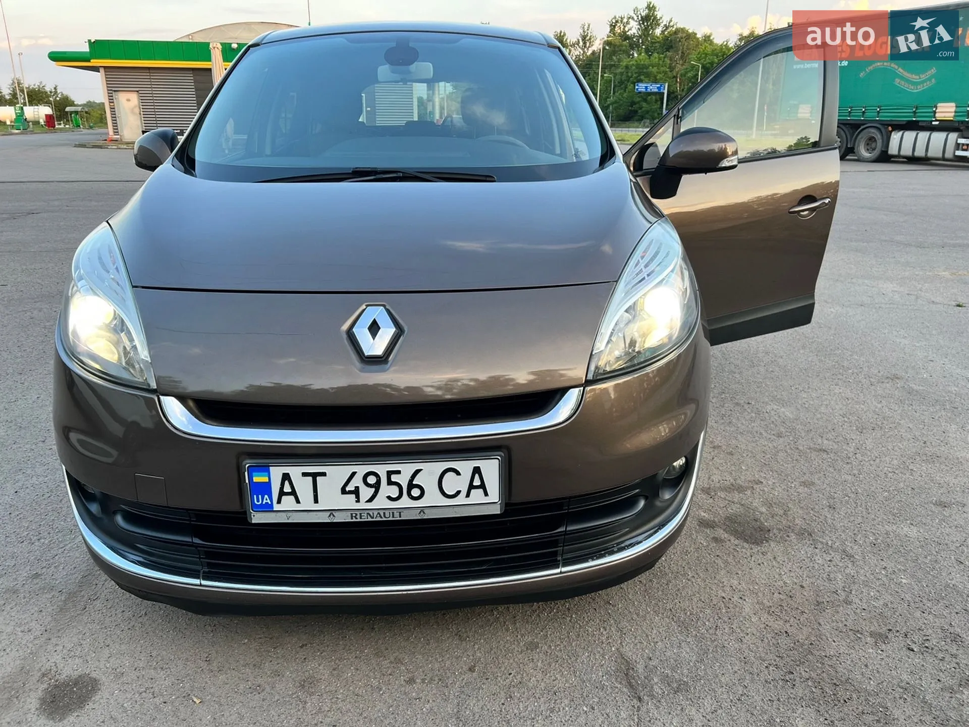 2012 Renault Scenic - фото 1