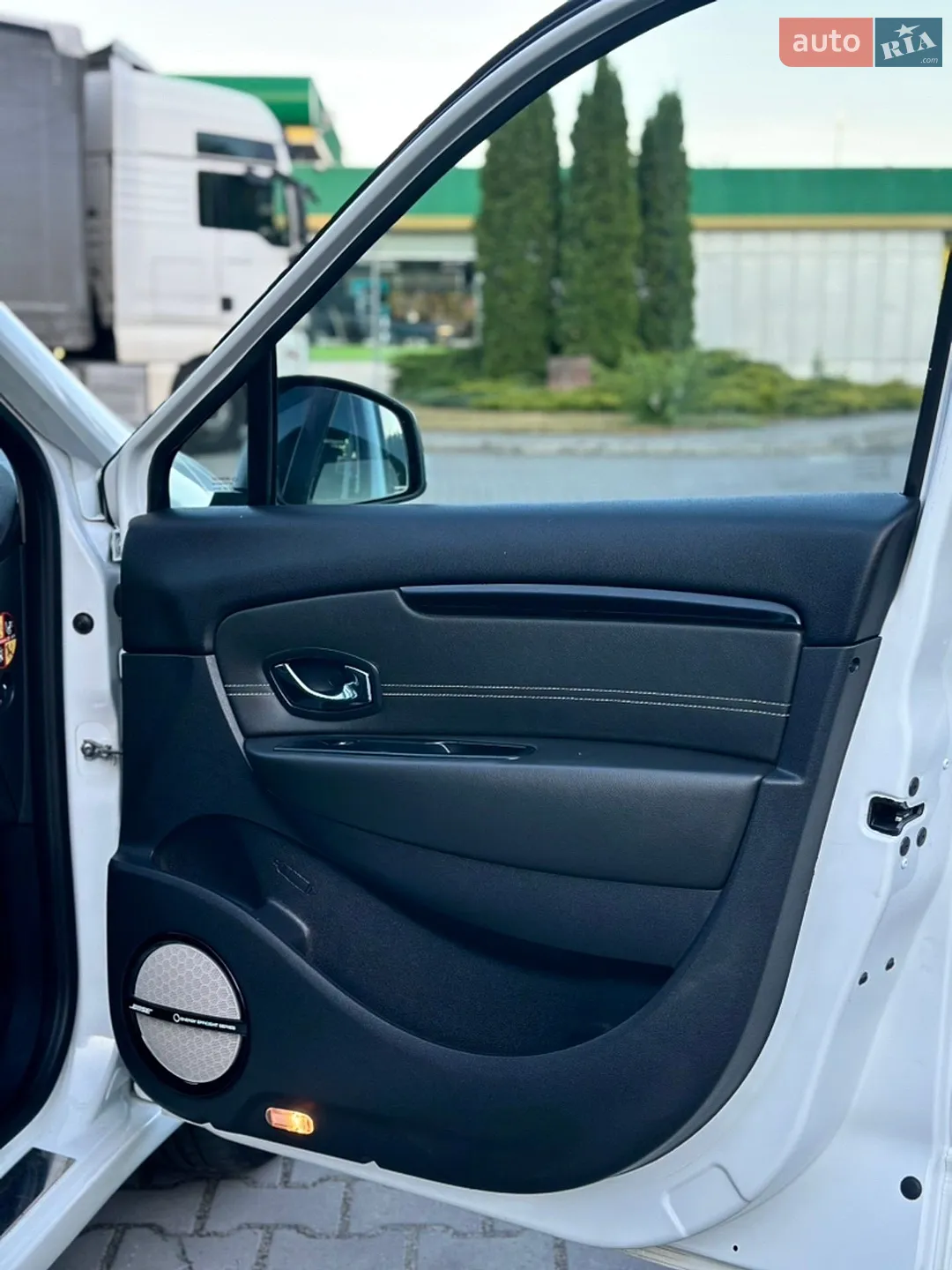 2014 Renault Scenic - мініатюра 49